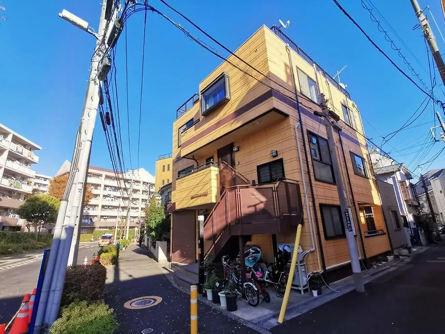Oasis Aoto Daire Tokyo 0*,